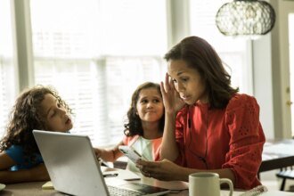 How to juggle parenting and work – and the clear signs you're getting it right