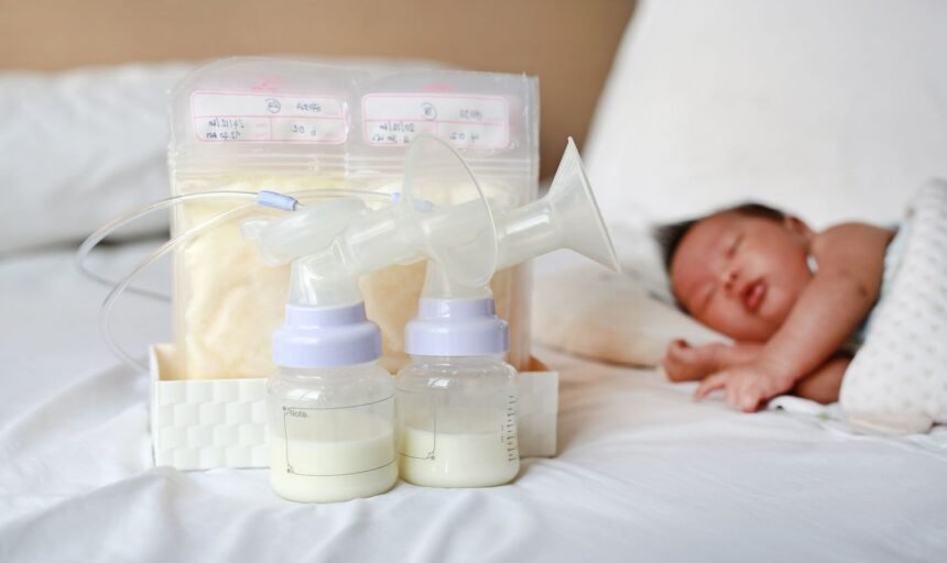 Teacher Pumps Breast Milk While Teaching—What Her Students Said Might Surprise You
