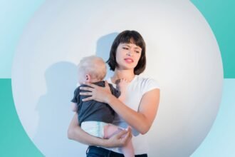 Here's Why You Probably Hate When Your Newborn Smells Like Others