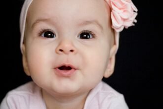 50 French Girl Names That Are Unique, Chic, & Feminine