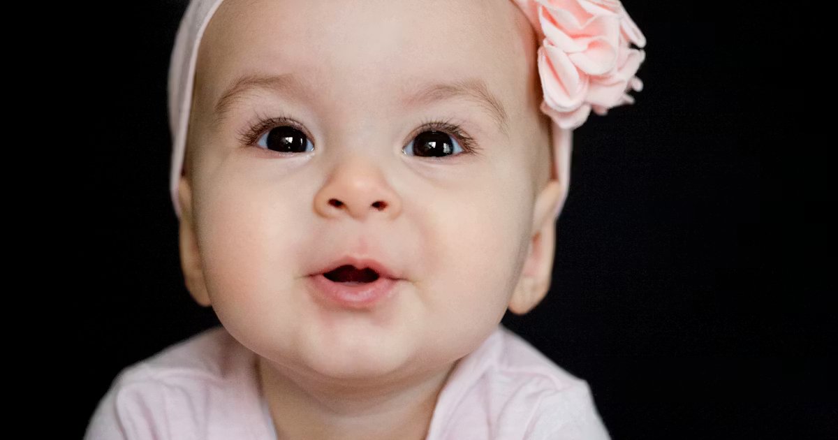 50 French Girl Names That Are Unique, Chic, & Feminine