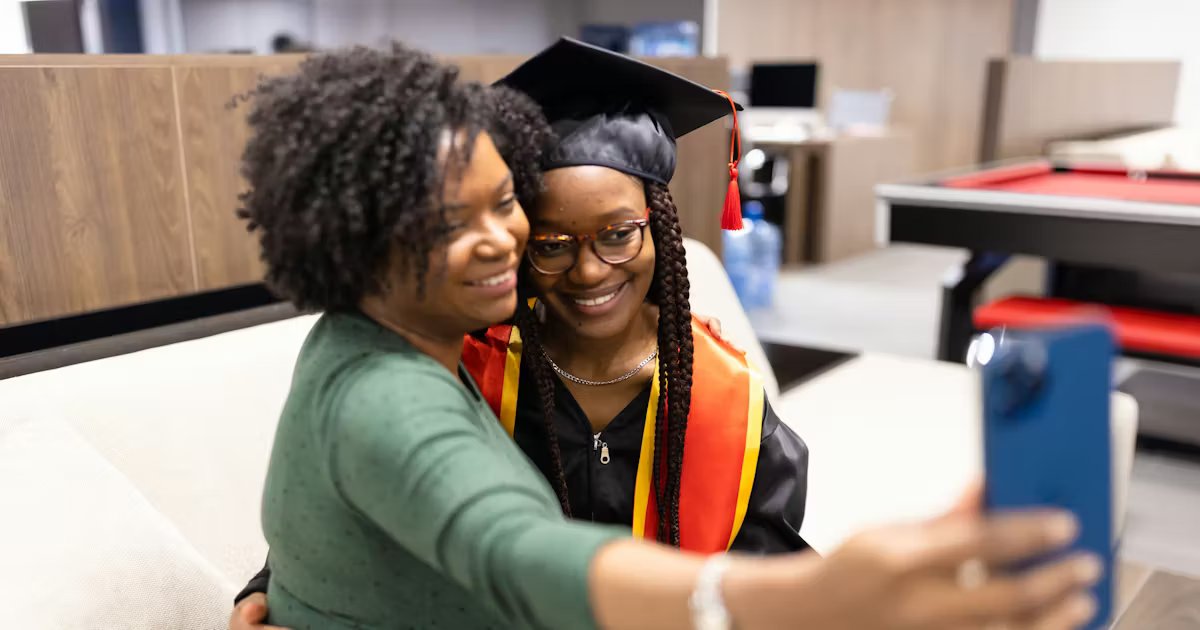 A Mom Needs Advice After Her Daughter Got Into A Dream College They Can’t Afford