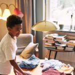 Do Kids Still Do Chores? One Parent Asked Reddit If Their Kid Was The Only One