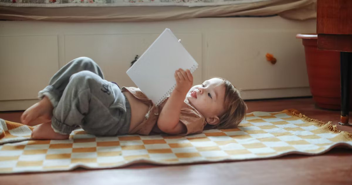 33 Artsy Boy Names That Sound Like They'll Grow Up To Own A Bookstore