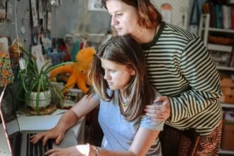 Should You Pay Your Kid For Good Grades?