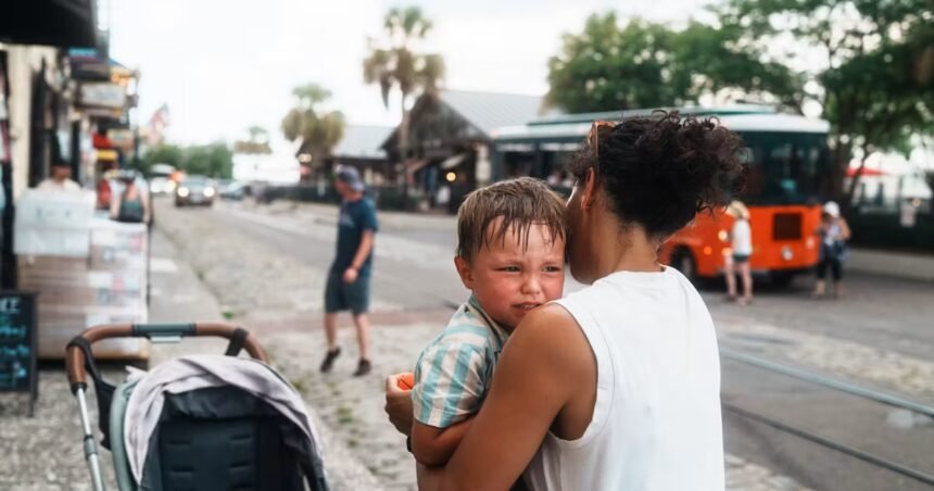 Moms On Reddit Say They Miss The “Real Vacations” They Took Before Kids