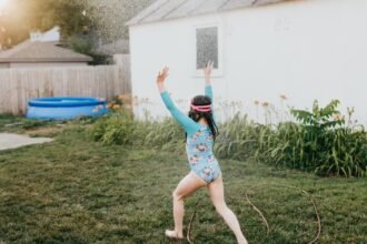How Early Is "Too Early" For Kids To Play Outside? Reddit Post Sparks Debate