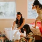 Are You An "Everything Bagel Parent"? Experts Explain What That Really Means